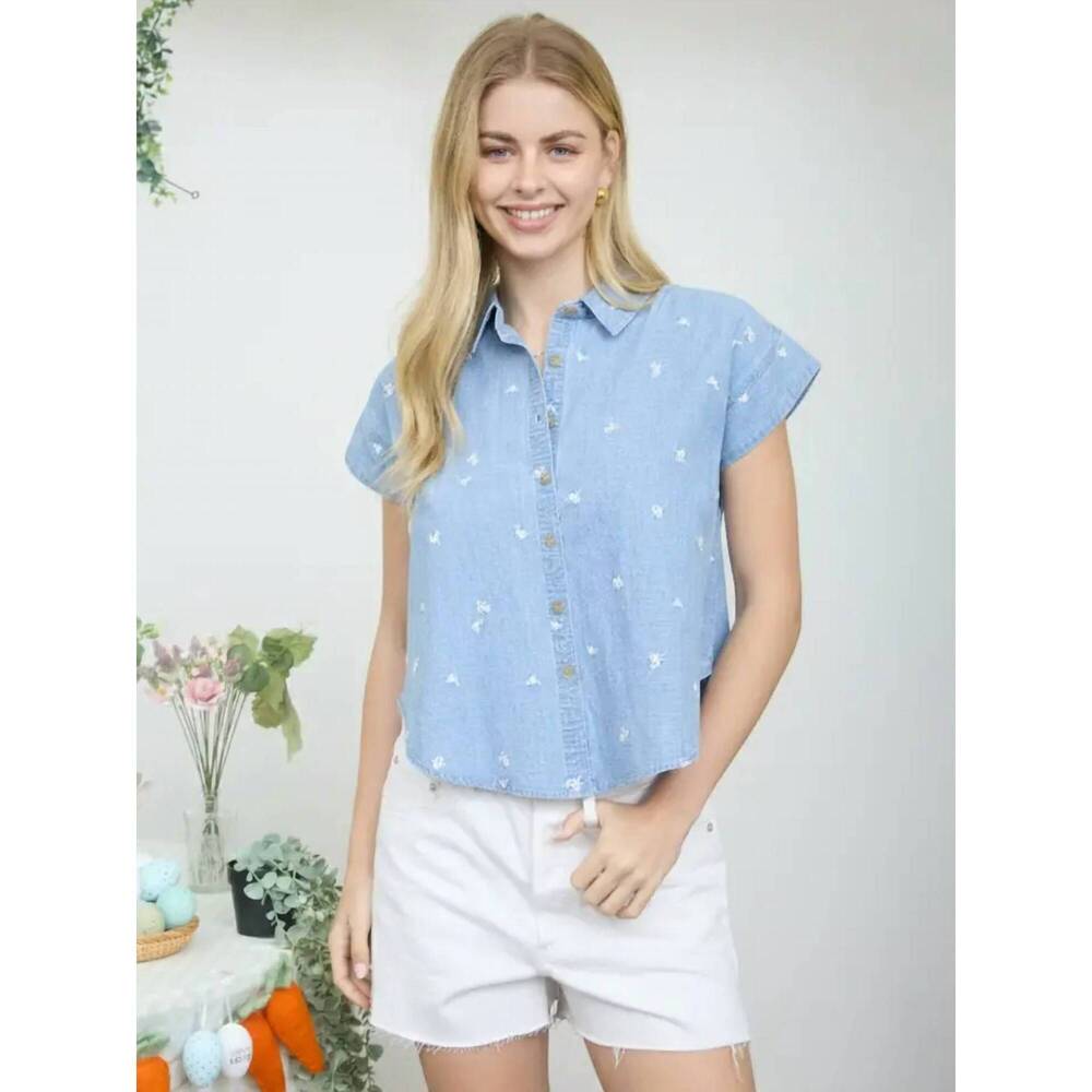 NEW BLU PEPPER embroidered floral pattern button down denim shirt in light blue